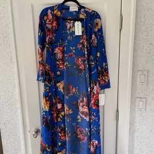 We Are Leone maxi robe.  Size xs/s.  New